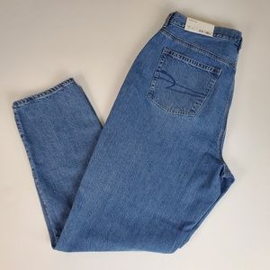 American Eagle Outfitters Medium Wash High-Rise Mom Jean Long/Tall